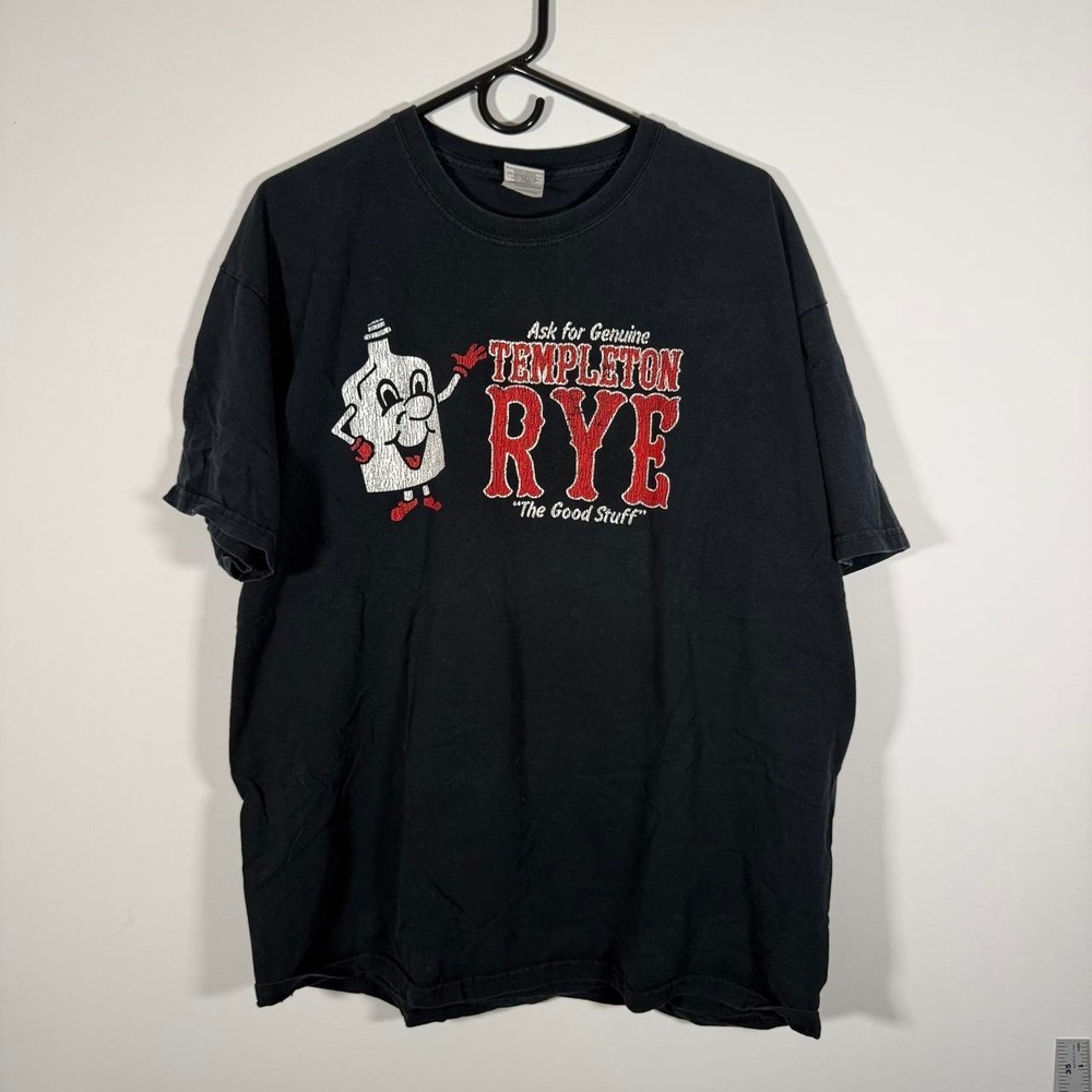 Vintage templeton rye graphic tshirt
